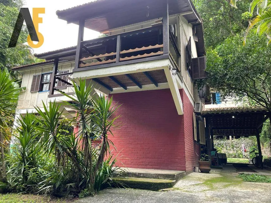 Foto 1 de Casa de Condomínio com 4 Quartos à venda, 192m² em Itanhangá, Rio de Janeiro