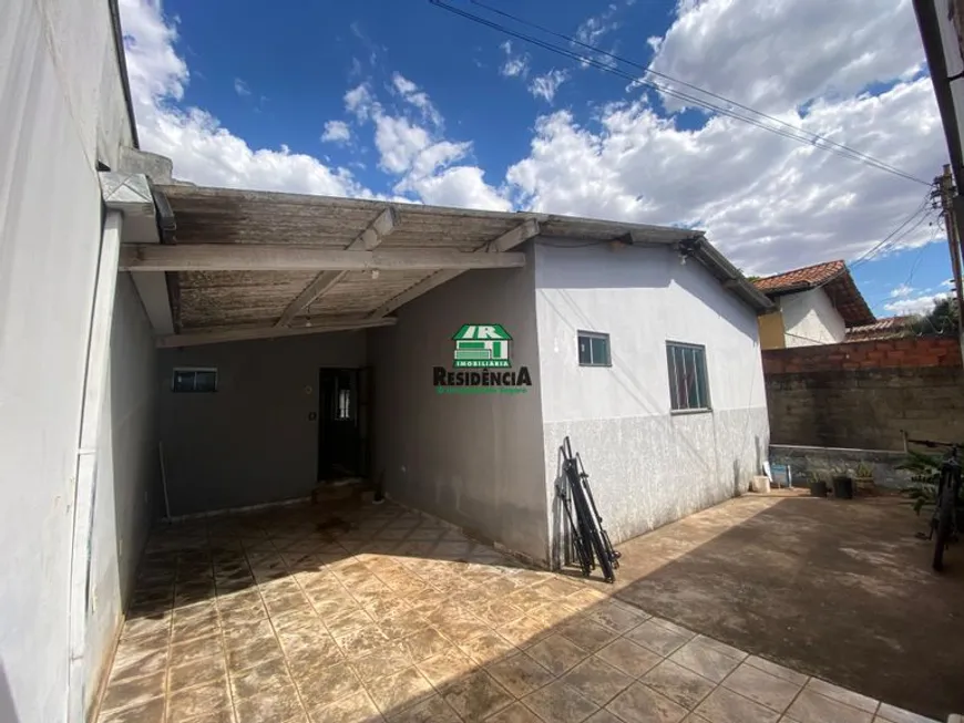 Foto 1 de Casa com 3 Quartos à venda, 160m² em Vila Jaiara, Anápolis