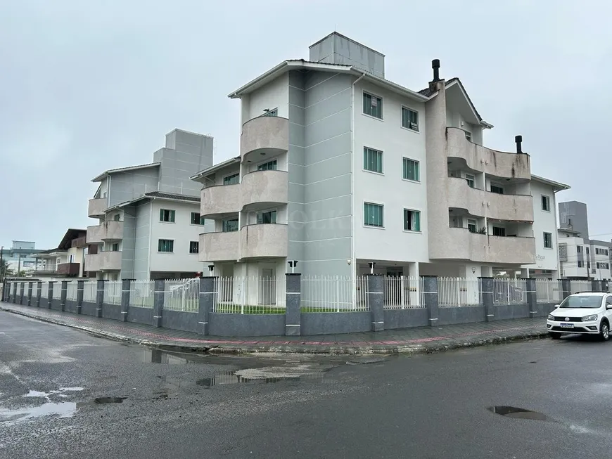 Foto 1 de Apartamento com 3 Quartos à venda, 94m² em Ingleses do Rio Vermelho, Florianópolis