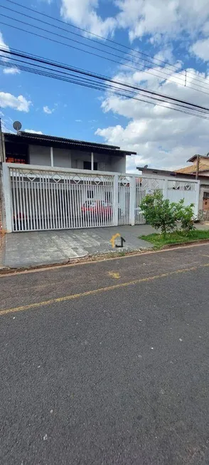 Foto 1 de Casa com 3 Quartos à venda, 280m² em Parque São Miguel, São José do Rio Preto