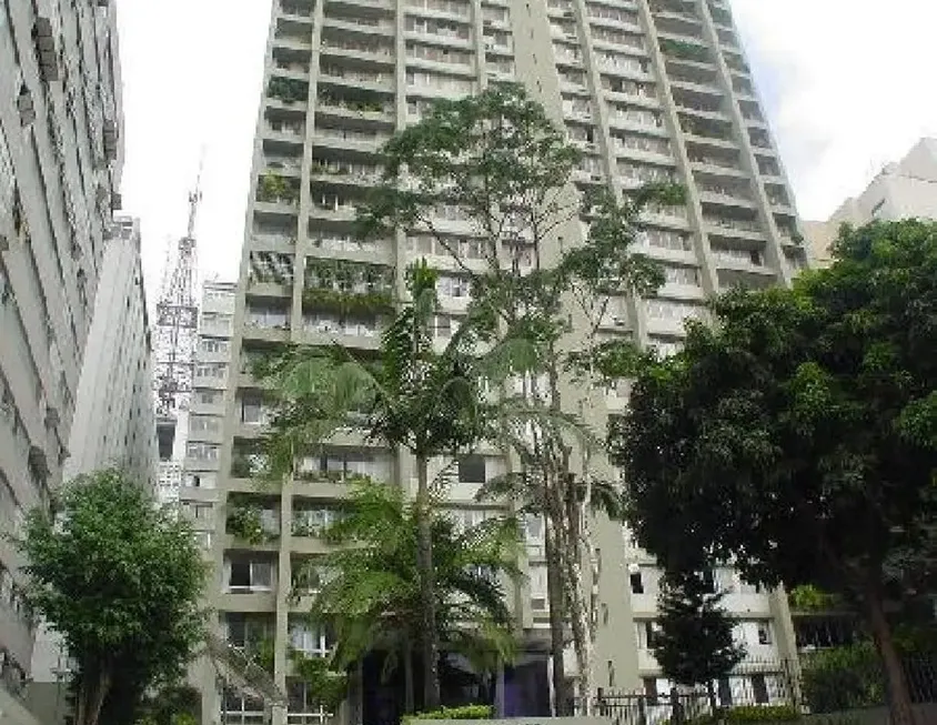 Foto 1 de Apartamento com 3 Quartos para venda ou aluguel, 154m² em Bela Vista, São Paulo