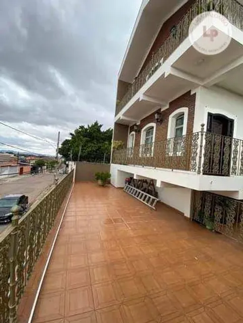 Foto 1 de Casa com 5 Quartos para alugar, 350m² em Parque Centenário, Jundiaí