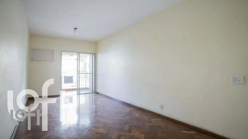 Foto 1 de Apartamento com 1 Quarto à venda, 72m² em Catete, Rio de Janeiro