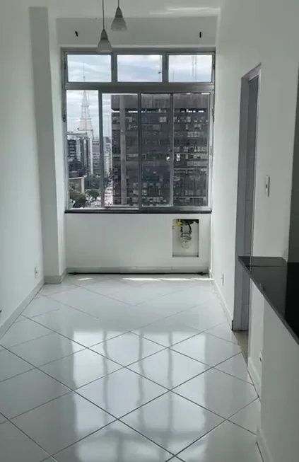 Foto 1 de Apartamento com 1 Quarto para alugar, 38m² em Bela Vista, São Paulo