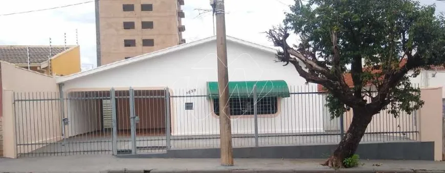 Foto 1 de Casa com 3 Quartos à venda, 233m² em Vila Santana, Araraquara