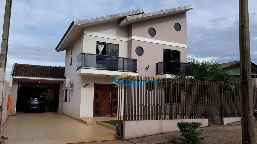 Foto 1 de Sobrado com 2 Quartos à venda, 269m² em Claudete, Cascavel