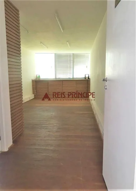 Foto 1 de Sala Comercial à venda, 26m² em Recreio Dos Bandeirantes, Rio de Janeiro