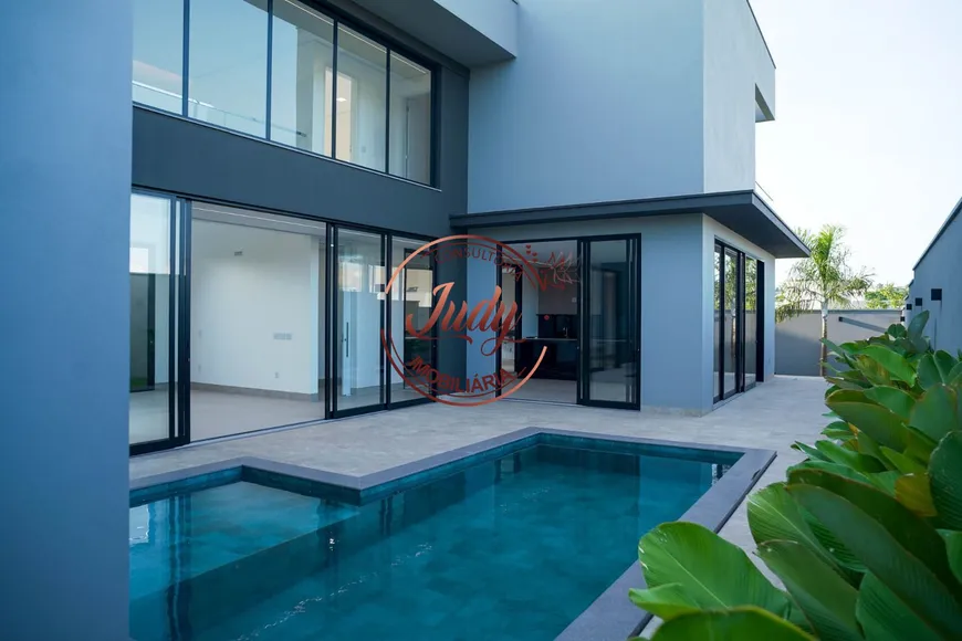 Foto 1 de Casa de Condomínio com 4 Quartos à venda, 407m² em Morada da Colina, Uberlândia