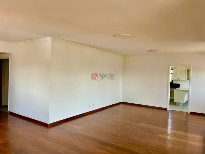 Foto 1 de Apartamento com 3 Quartos à venda, 197m² em Parque São Jorge, São Paulo