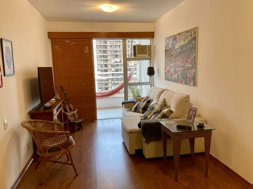 Foto 1 de Apartamento com 2 Quartos à venda, 73m² em Barra da Tijuca, Rio de Janeiro