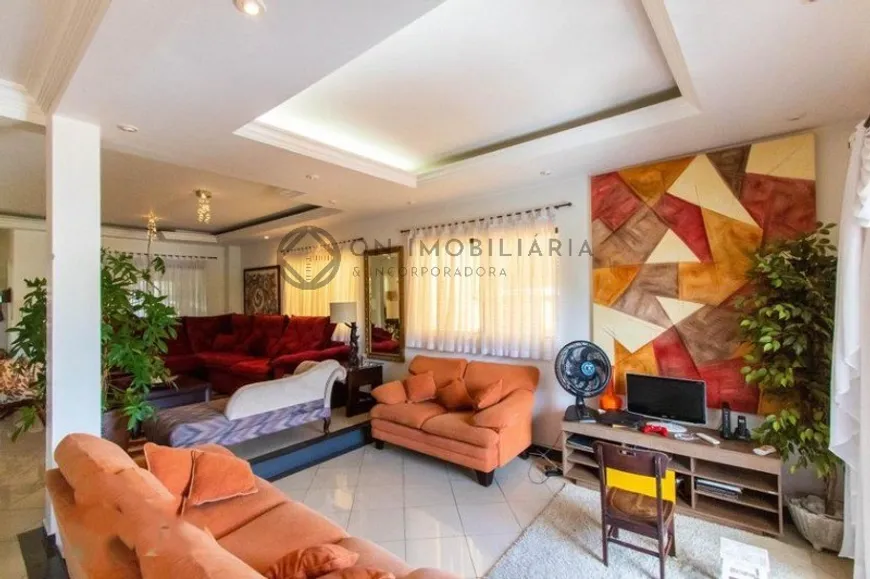 Foto 1 de Casa de Condomínio com 4 Quartos para venda ou aluguel, 450m² em Sao Paulo II, Cotia