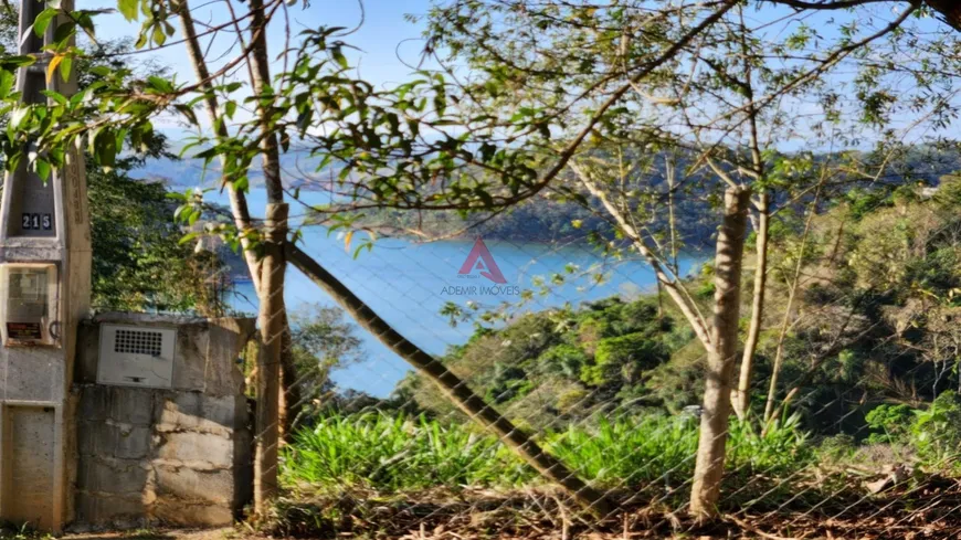 Foto 1 de Lote/Terreno à venda, 2024m² em Chácaras Condomínio Recanto Pássaros II, Jacareí