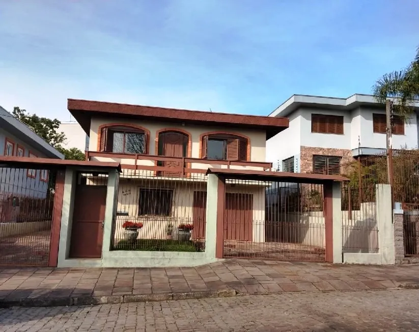 Foto 1 de Casa com 3 Quartos à venda, 200m² em Madureira, Caxias do Sul