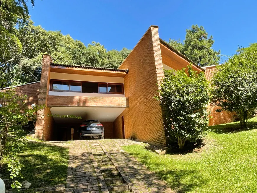 Foto 1 de Casa de Condomínio com 3 Quartos à venda, 328m² em Granja Viana, Cotia