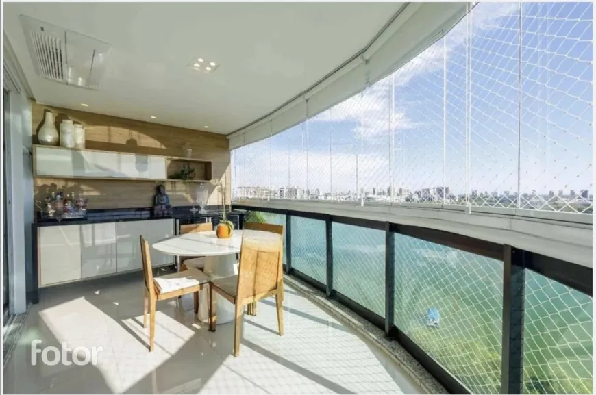 Foto 1 de Apartamento com 3 Quartos à venda, 131m² em Peninsula, Rio de Janeiro