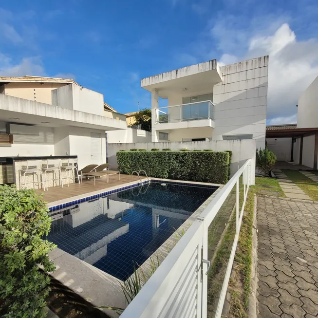 Foto 1 de Casa com 4 Quartos à venda, 151m² em Buraquinho, Lauro de Freitas