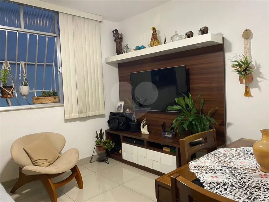 Foto 1 de Apartamento com 2 Quartos à venda, 60m² em Santa Rosa, Niterói