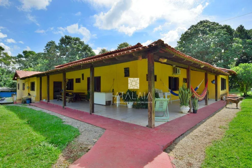 Foto 1 de Fazenda/Sítio com 7 Quartos à venda, 1200m² em , Brasília