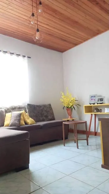 Foto 1 de Casa com 2 Quartos à venda, 80m² em Narandiba, Salvador