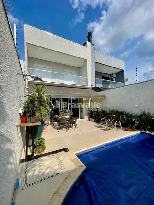 Foto 1 de Casa com 3 Quartos à venda, 180m² em Neva, Cascavel