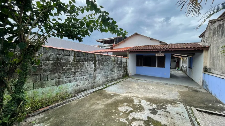 Foto 1 de Casa com 3 Quartos à venda, 181m² em Balneário Gaivotas, Itanhaém