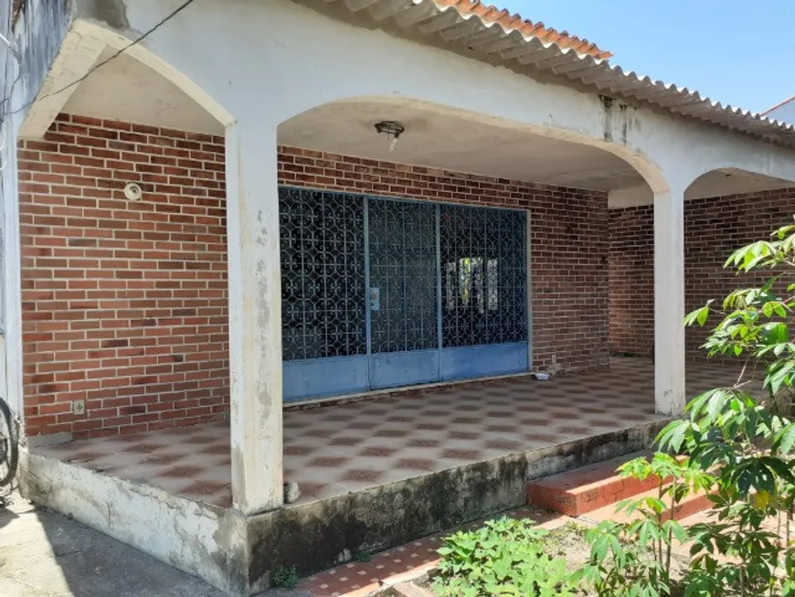 Foto 1 de Casa com 2 Quartos à venda, 517m² em Leigos, Saquarema