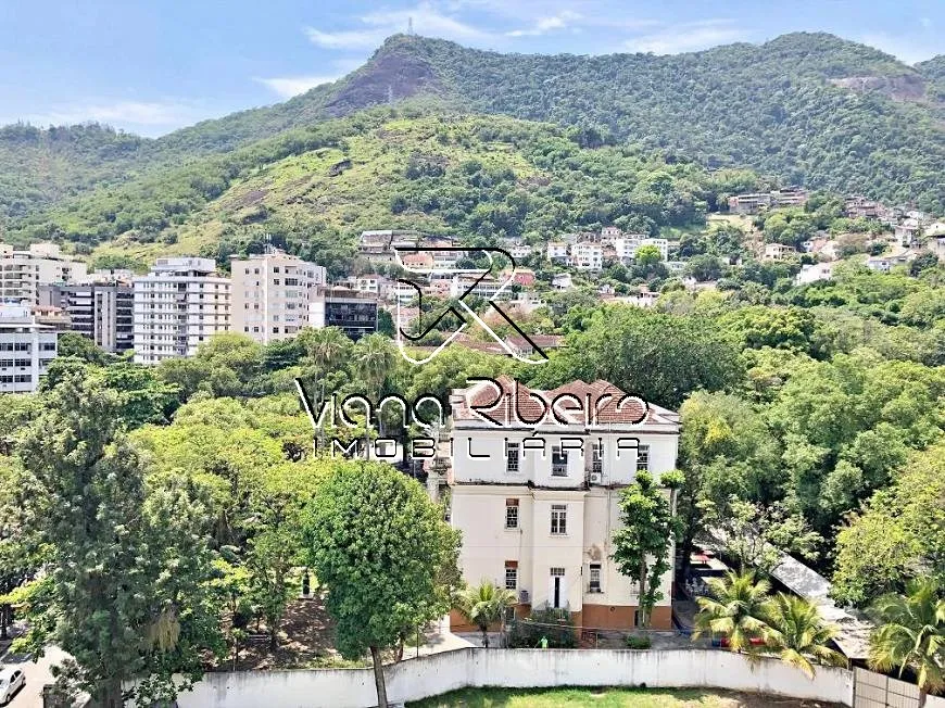 Foto 1 de Apartamento com 4 Quartos à venda, 187m² em Tijuca, Rio de Janeiro