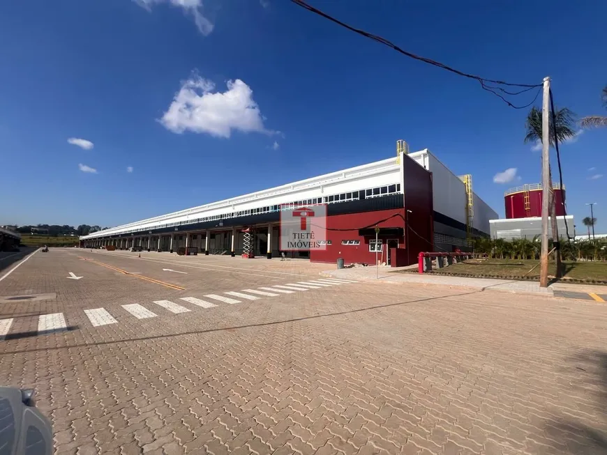 Foto 1 de Galpão/Depósito/Armazém para alugar, 1980m² em Batistini, São Bernardo do Campo