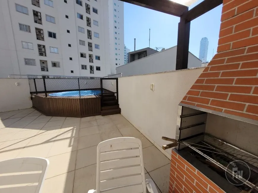 Foto 1 de Apartamento com 3 Quartos à venda, 320m² em Centro, Balneário Camboriú