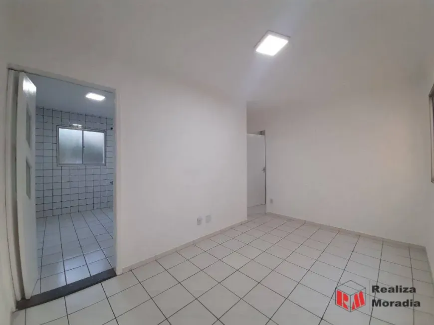 Foto 1 de Apartamento com 2 Quartos para alugar, 45m² em Jardim da Glória, Cotia