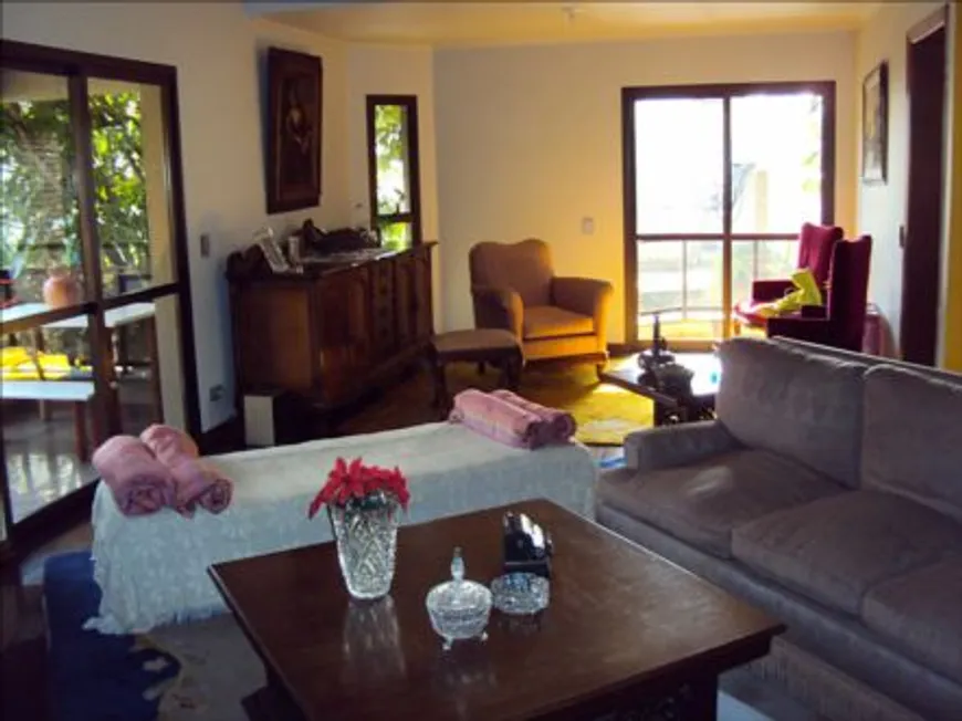 Foto 1 de Apartamento com 4 Quartos à venda, 190m² em Jardim São Bento, São Paulo