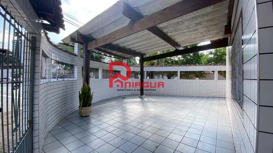 Foto 1 de Casa com 2 Quartos à venda, 175m² em Vila Guilhermina, Praia Grande