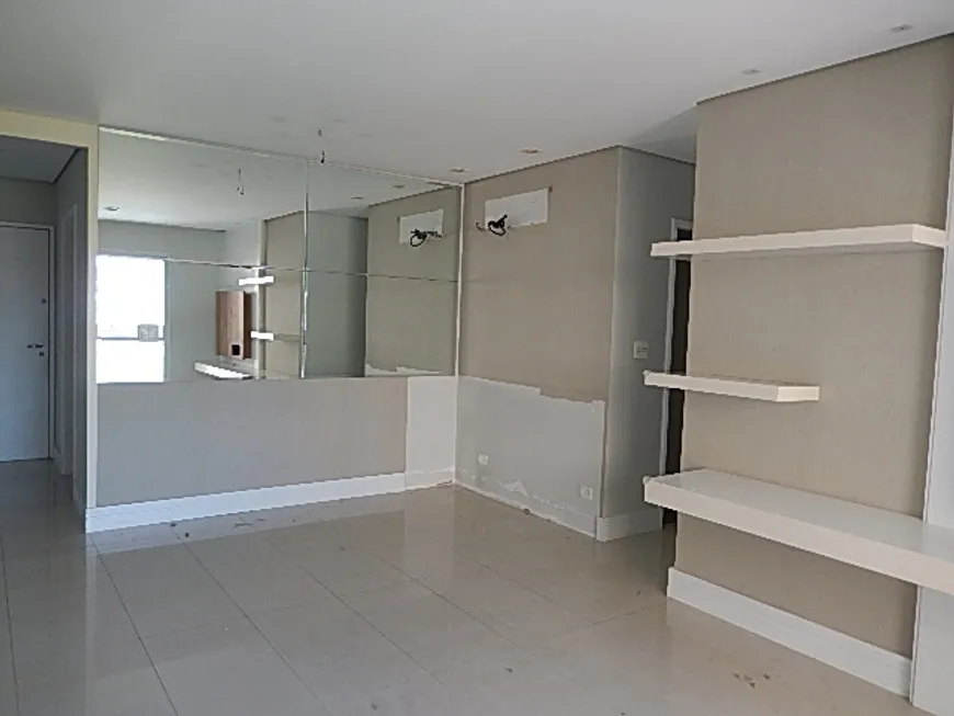 Foto 1 de Apartamento com 3 Quartos para alugar, 94m² em Tamboré, Barueri