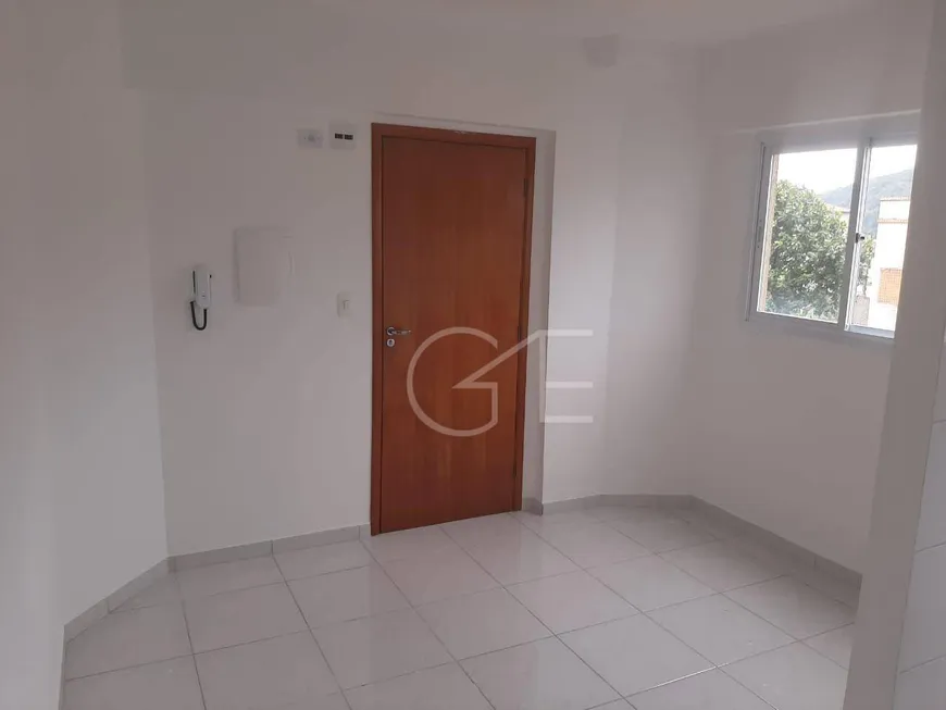 Foto 1 de Apartamento com 2 Quartos à venda, 45m² em Jardim Guassu, São Vicente