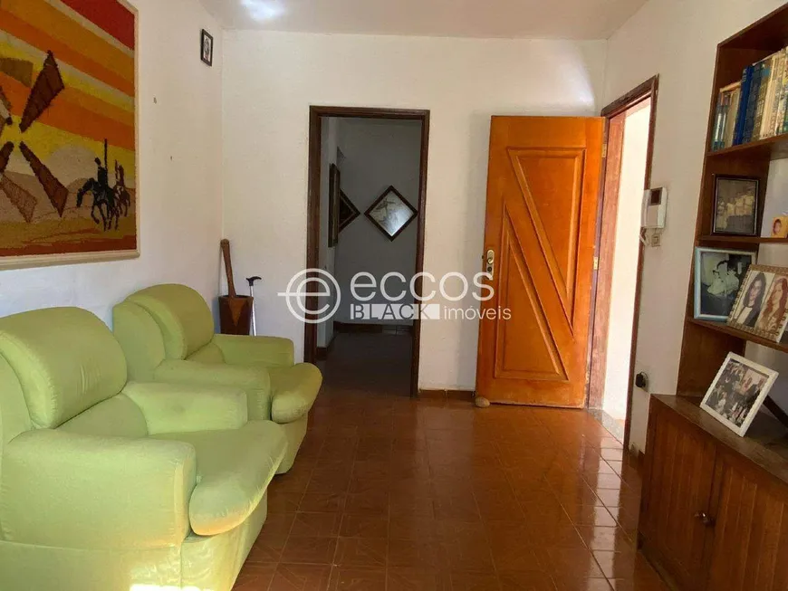 Foto 1 de Casa com 3 Quartos à venda, 150m² em Tubalina, Uberlândia