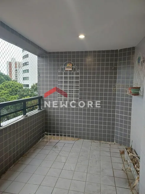 Foto 1 de Apartamento com 3 Quartos à venda, 131m² em Graças, Recife