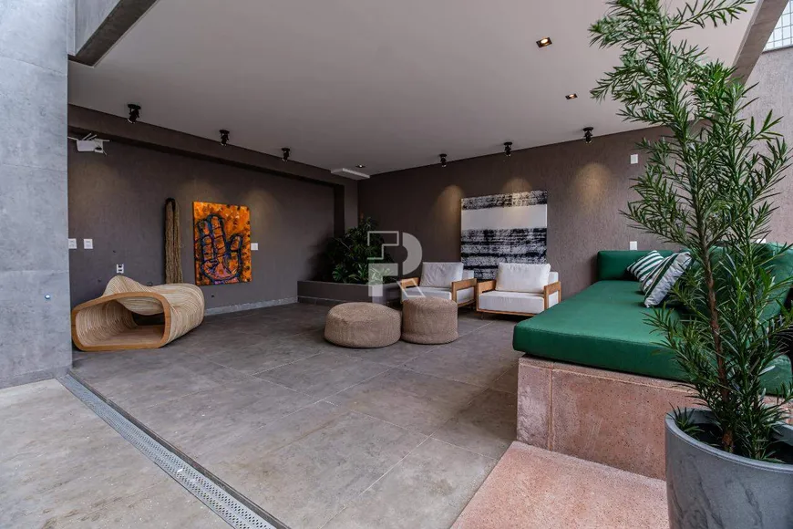Foto 1 de Apartamento com 3 Quartos à venda, 210m² em São Pedro, Belo Horizonte