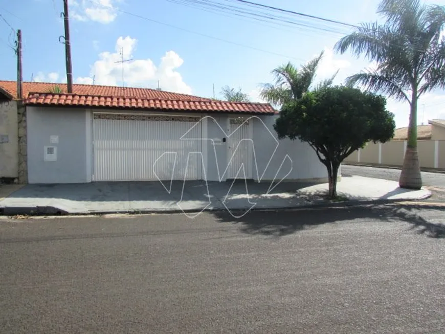 Foto 1 de Casa com 3 Quartos à venda, 259m² em Jardim das Estações - Vila Xavier, Araraquara