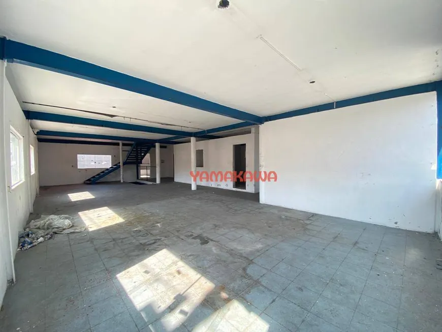 Foto 1 de Prédio Comercial para alugar, 800m² em Itaquera, São Paulo