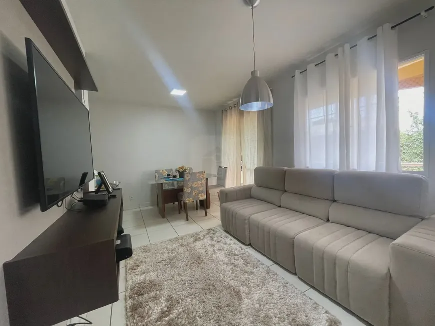 Foto 1 de Apartamento com 3 Quartos à venda, 65m² em Santa Mônica, Uberlândia