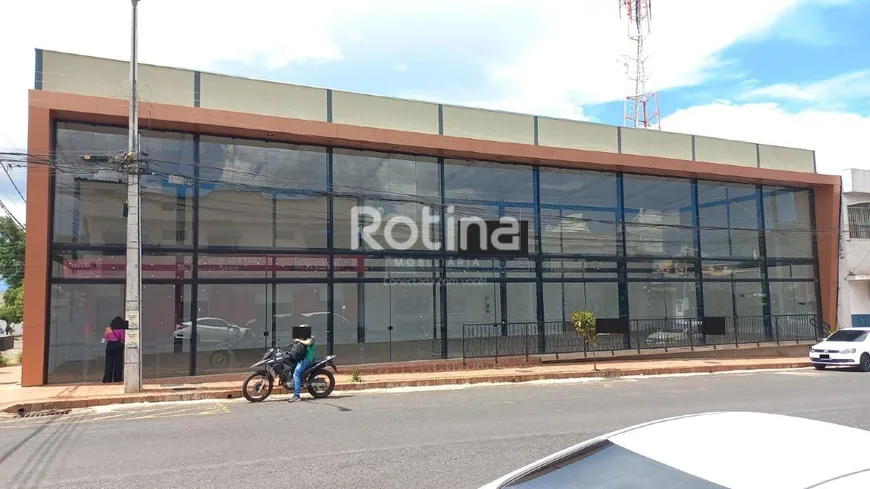 Foto 1 de Ponto Comercial para alugar, 31m² em Tubalina, Uberlândia