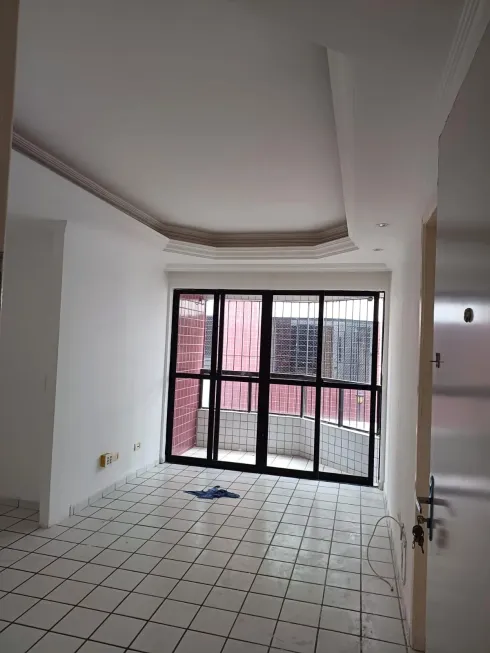 Foto 1 de Apartamento com 2 Quartos à venda, 53m² em Candeias, Jaboatão dos Guararapes