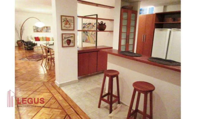 Foto 1 de Apartamento com 2 Quartos à venda, 116m² em Cerqueira César, São Paulo