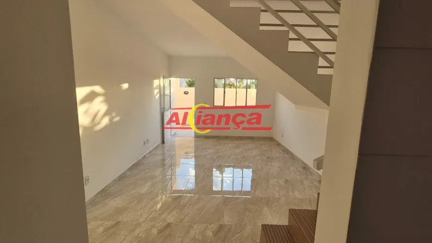 Foto 1 de Casa de Condomínio com 2 Quartos à venda, 83m² em Vila Amélia, Poá