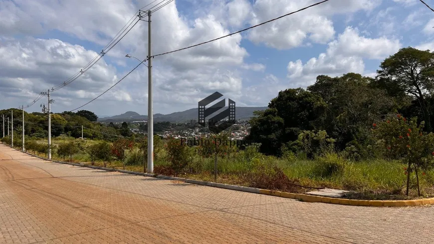 Foto 1 de Lote/Terreno à venda, 456m² em , Dois Irmãos