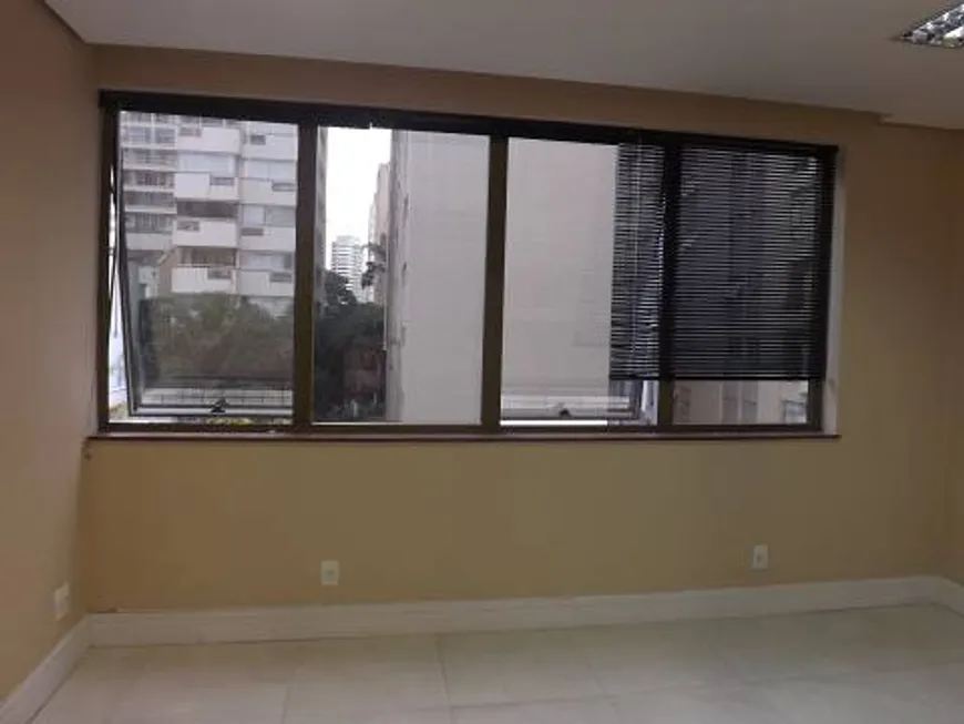 Foto 1 de Sala Comercial à venda, 30m² em Jardim Paulista, São Paulo