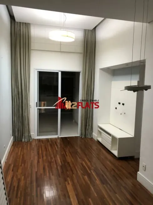 Foto 1 de Apartamento com 1 Quarto à venda, 30m² em Vila Olímpia, São Paulo