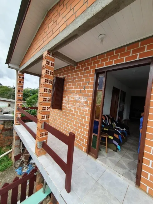 Foto 1 de Casa com 2 Quartos à venda, 120m² em Elsa, Viamão