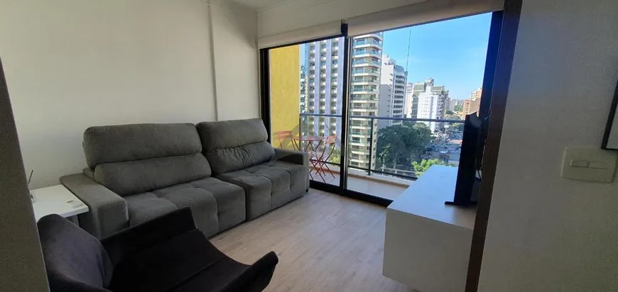 Foto 1 de Apartamento com 1 Quarto à venda, 56m² em Cambuí, Campinas