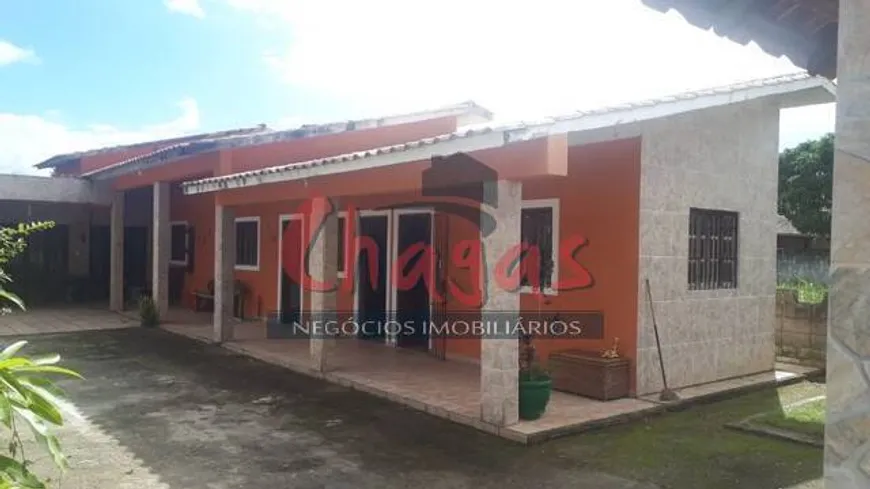 Foto 1 de Casa com 4 Quartos à venda, 250m² em Pegorelli, Caraguatatuba